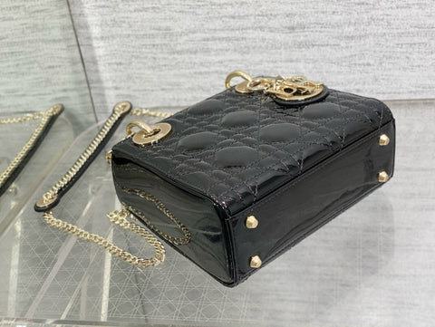 MINI 17 LADY BAG IN BLACK PATENT CALFSKIN