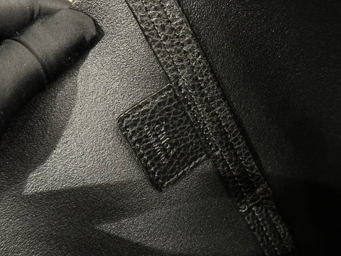 Chlo Spin tote bag in black grained leather