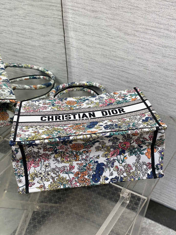 DIOR 25S LUCKY MEDIUM BOOK TOTE 36 IN MULTICOLOR COTTON FLOWERS CALENDAR ALLOVER EMBROIDERY