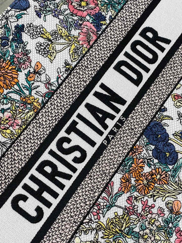 DIOR 25S LUCKY MEDIUM BOOK TOTE 36 IN MULTICOLOR COTTON FLOWERS CALENDAR ALLOVER EMBROIDERY