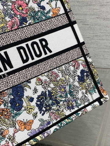 DIOR 25S LUCKY MEDIUM BOOK TOTE 36 IN MULTICOLOR COTTON FLOWERS CALENDAR ALLOVER EMBROIDERY