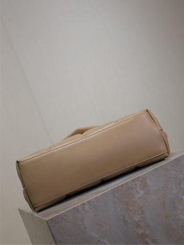 YSL 25S LOULOU PUFFER MM 29 IN BROWN CALFSKIN GOLD HARDWRE